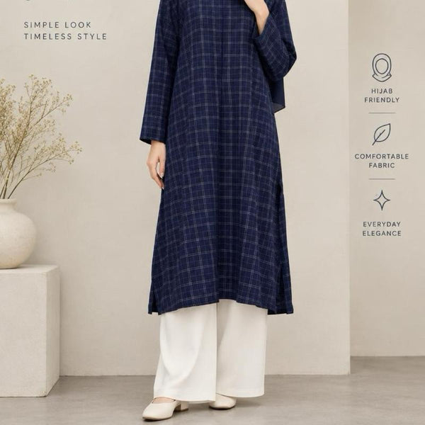 Mabel Checkered Extra Long Tunic BY SAYRA